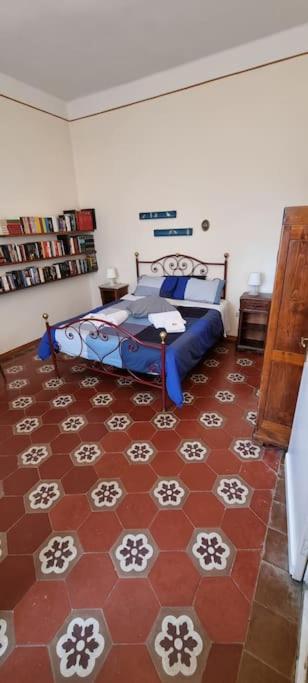 شقة Casa Mili تْشيرتالدو المظهر الخارجي الصورة